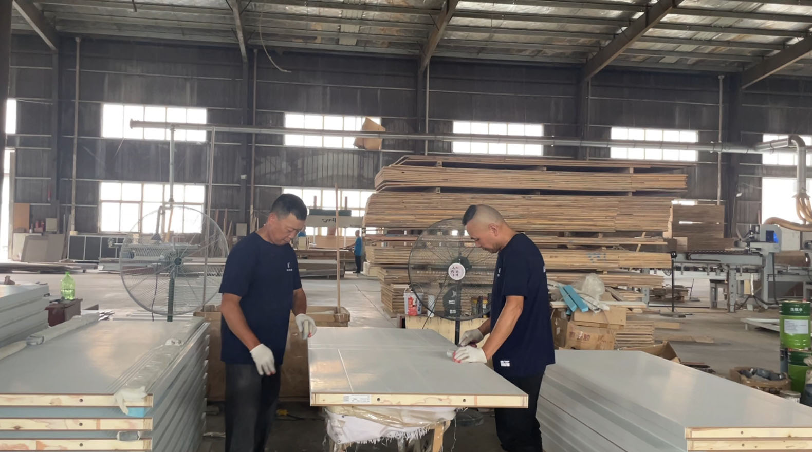 Wood Finishing Operator​